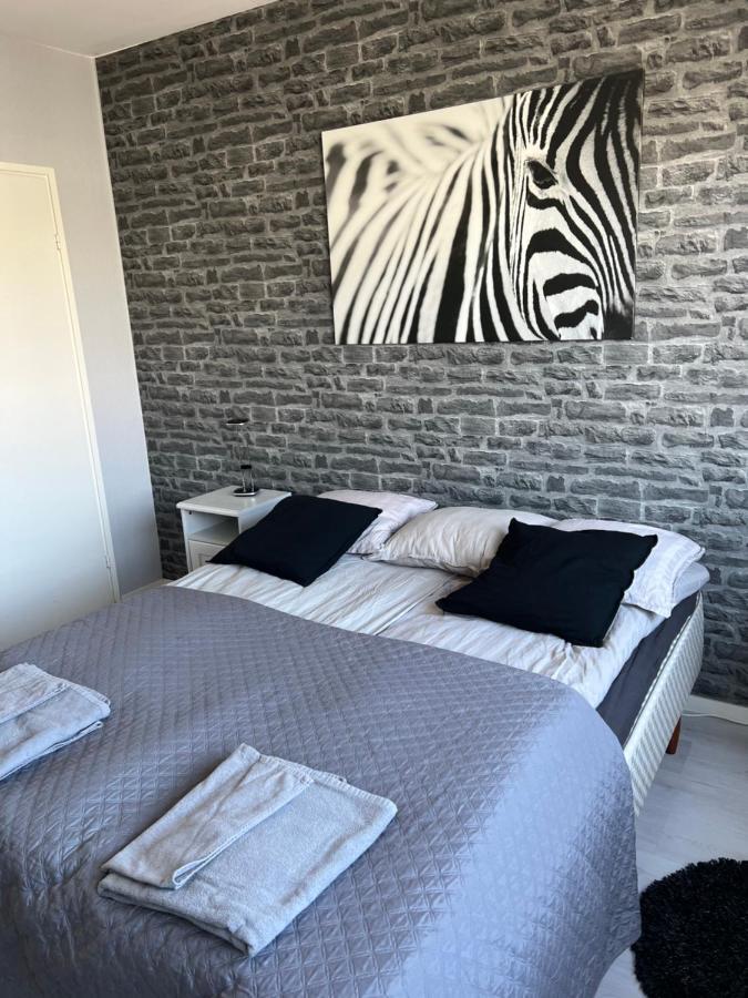 Kemi City L Near Snowcastle, 2 Rooms, Kitchen, Glazed Balcony, Free Parking On Street Dış mekan fotoğraf
